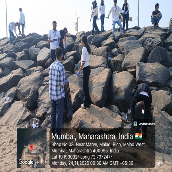 Beach Clean-up Drive undertaken by NSS Unit