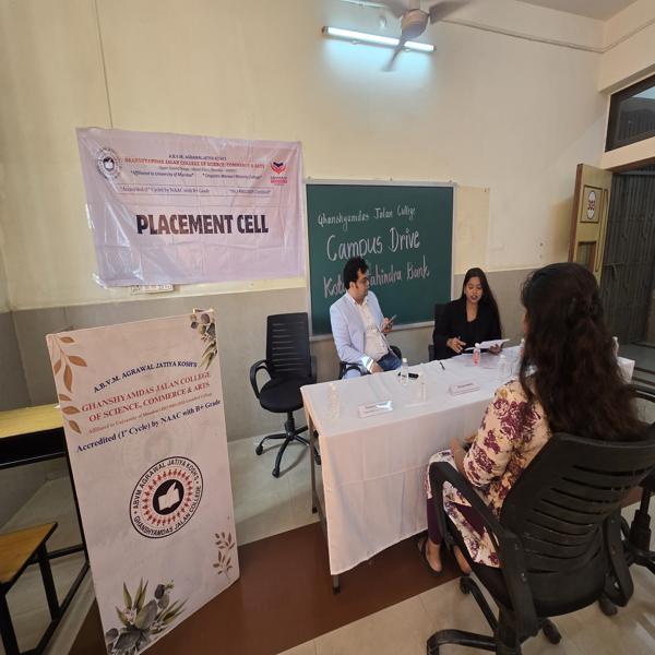 Campus placement organised in collaboration with Kotak Mahindra Bank
