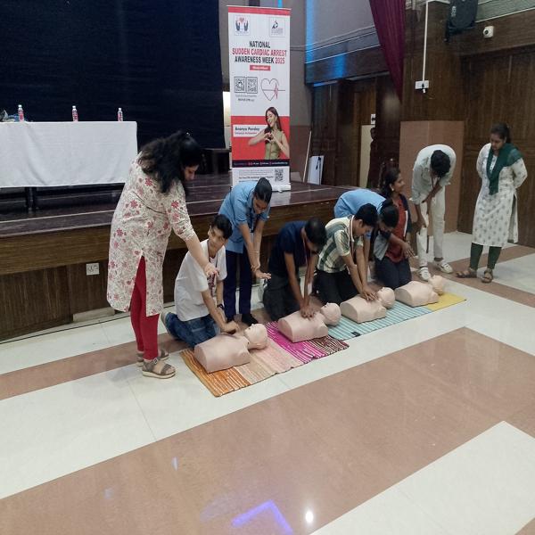 Workshop training on cardiac